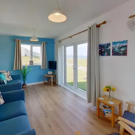 B50 Kingfisher, Riviere Towans Holiday home